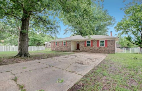 609 Meadow Cir, Beebe, AR, 72012-3411 | Card Image