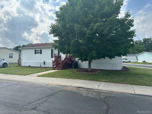 189 Chinkapin Rill, Fenton, MI, 48430-8790 | Card Image