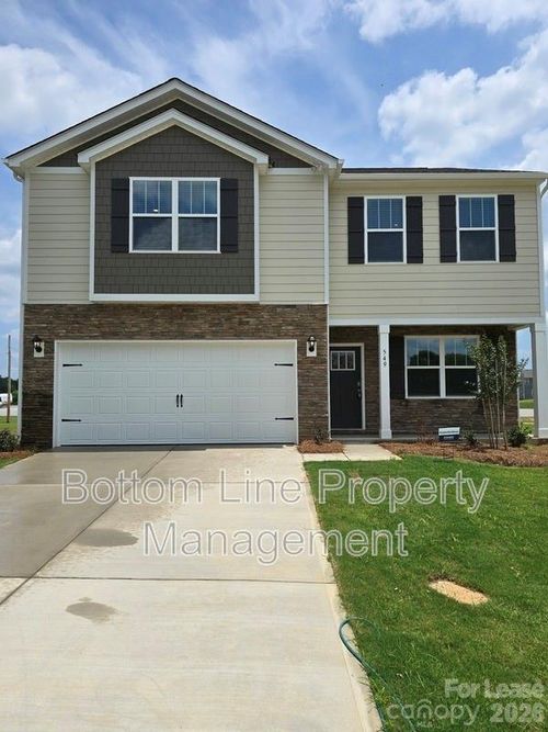549 Blackpool Ct, Monroe, NC, 28112-9639 | Card Image