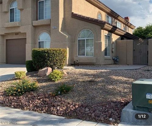 7605 Almeria Ave, Las Vegas, NV, 89128-2737 | Card Image