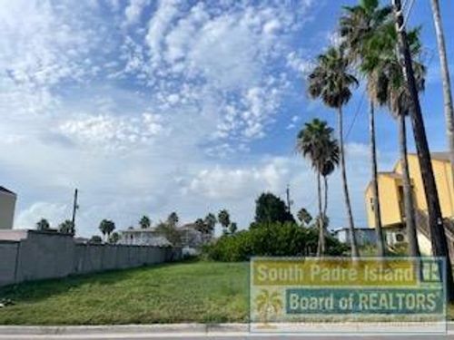 29-112 E Venus Ln, South Padre Island, TX, 78597-7307 | Card Image