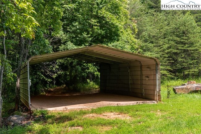 351 Colony Ln, House other with 3 bedrooms, 2 bathrooms and null parking in Purlear NC | Image 19
