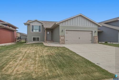 9425 W Liam St Street, Sioux Falls, SD, 57106 | Card Image