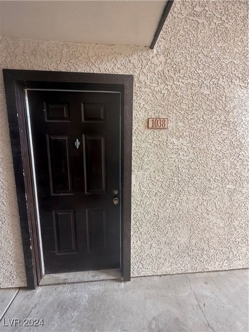 1038-2451 N Rainbow Blvd, Las Vegas, NV, 89108-4502 | Card Image