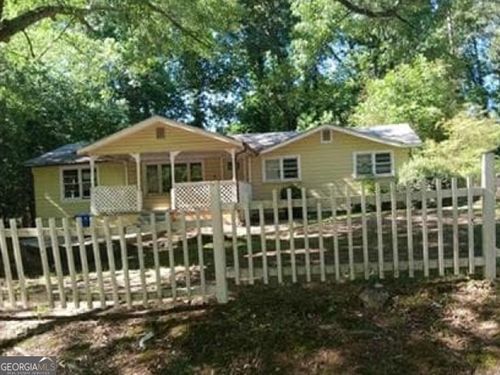 5135 Hilltop Dr, Union city, GA, 30291-1121 | Card Image