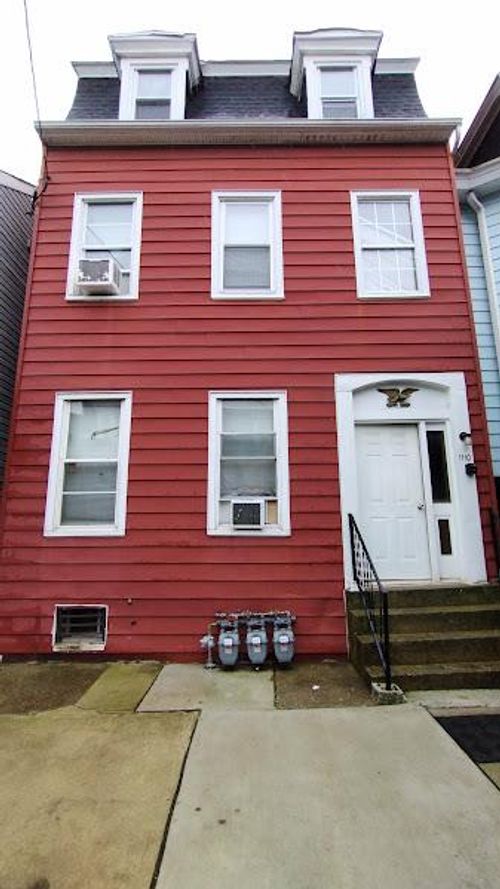 2-1110 Washington Street, EASTON, PA, 18042 | Card Image