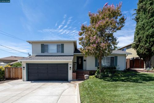 335 Scott St, Livermore, CA, 94551-4929 | Card Image