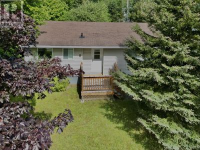 1 Tamarack Ave, House other with 3 bedrooms, 1 bathrooms and null parking in Pasadena NL | Image 3