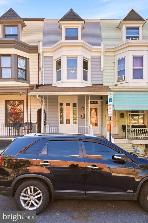 1232 Locust St, READING, PA, 19604-2027 | Card Image