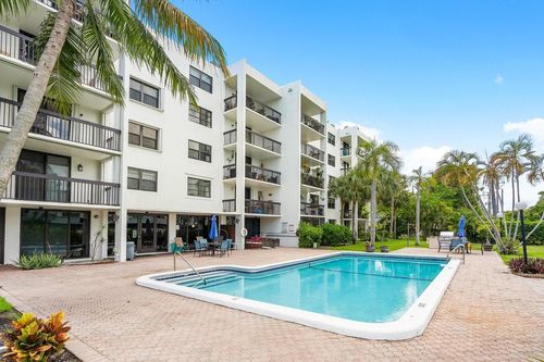 apt-305-2707 Ne 14th Street Cswy, Pompano Beach, FL, 33062-3572 | Card Image