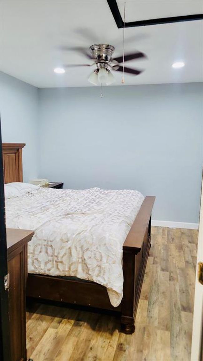 6115 Jade Ave, House other with 5 bedrooms, 2 bathrooms and 4 parking in Port Arthur TX | Image 13