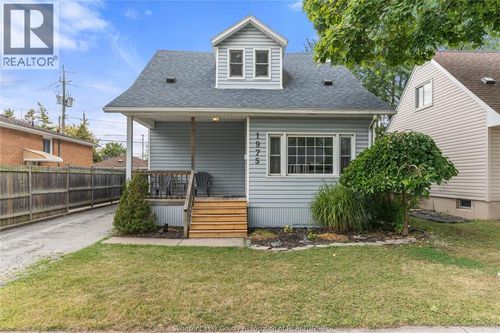 1975 Francois Rd, Windsor, ON, N8W4S9 | Card Image