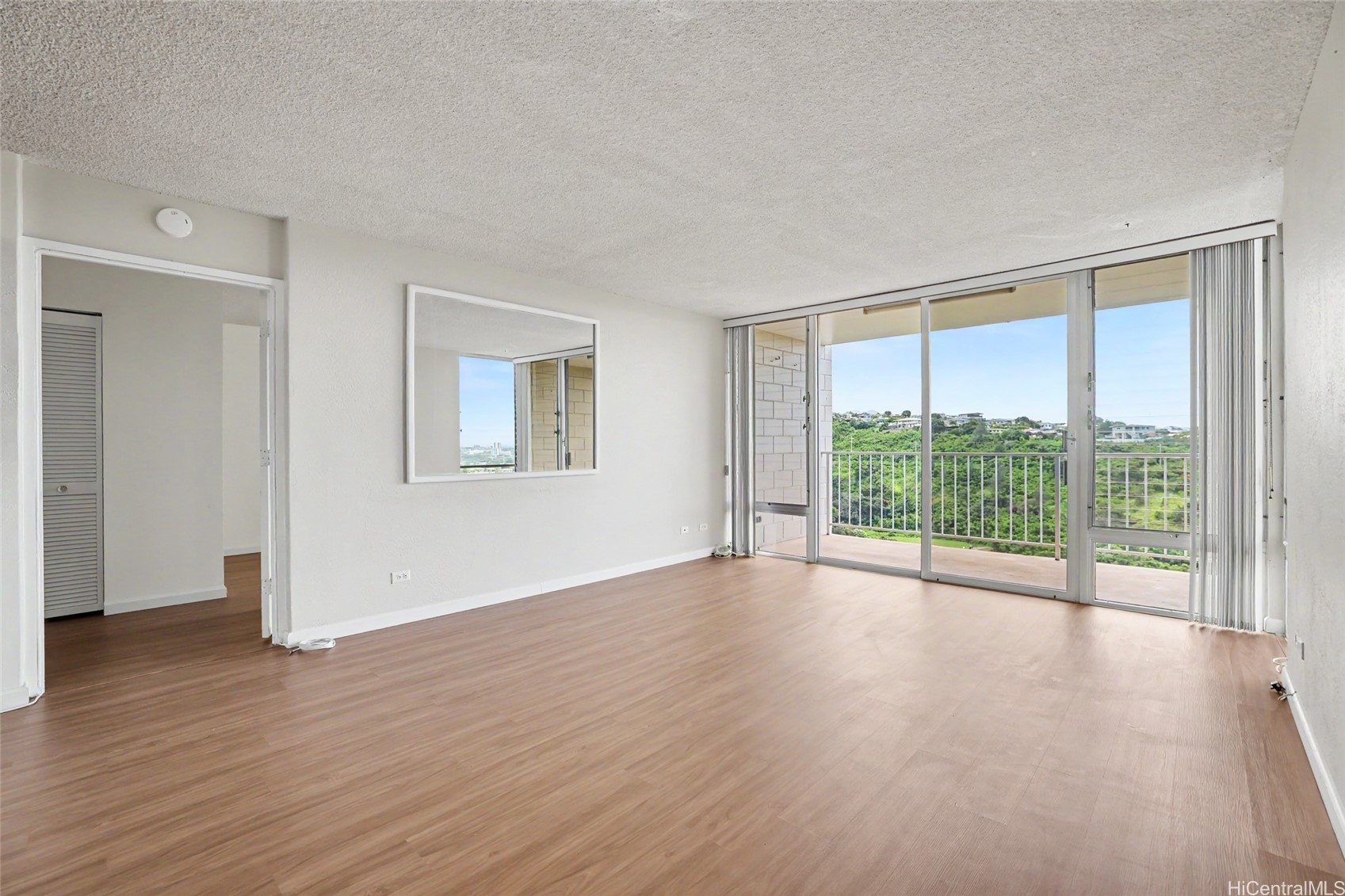 Residential in Aiea 5