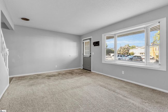 121 Shady Tree Dr, Townhouse with 2 bedrooms, 2 bathrooms and null parking in Taylors SC | Image 6