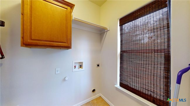 Pantry | Image 19