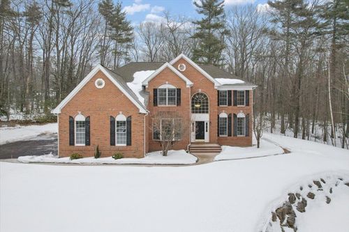 14 Bills Way, Bedford, NH, 03110-4349 | Card Image
