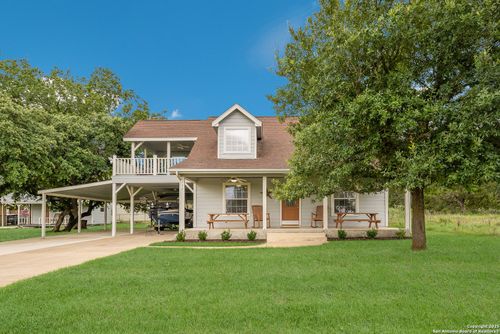 132 Clearview Dr, Canyon Lake, TX, 78133-3418 | Card Image