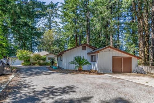 22425 Summit Rd, Los Gatos, CA, 95033-9316 | Card Image
