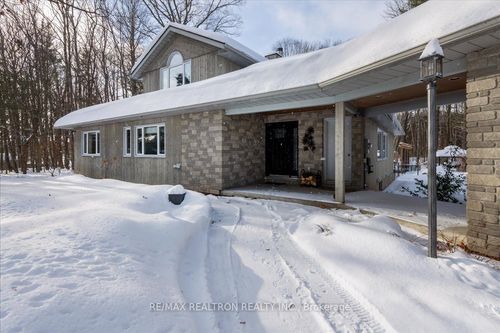 1450 Margaret Cres, Penetanguishene, ON, L9M2B3 | Card Image