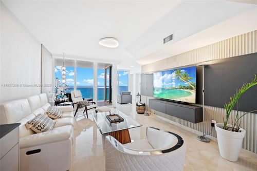 apt-2207-19111 Collins Ave, Sunny Isles Beach, FL, 33160-2383 | Card Image