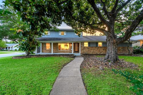 12205 Brookmeadow Ln, Dallas, TX, 75218-1309 | Card Image