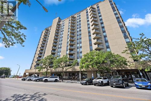 910-155 Front St N, Sarnia, ON, N7T7V5 | Card Image