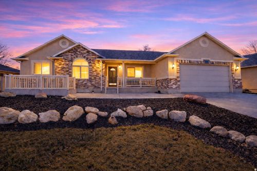 4353 W Maple Meadows Dr, West Valley City, UT, 84120-4916 | Card Image
