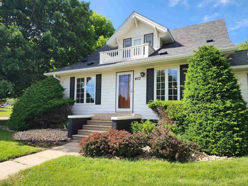 403 1st St., Hull, IA, 51239 | Card Image