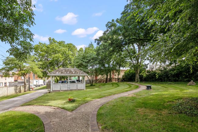 31 W Hickman St, House other with 4 bedrooms, 3 bathrooms and null parking in Winchester KY | Image 27