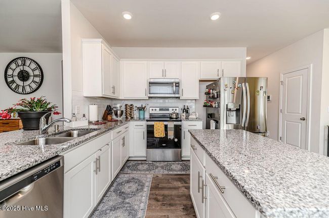 430 Apricot Ln, House other with 5 bedrooms, 3 bathrooms and 2 parking in Carthage NC | Image 21