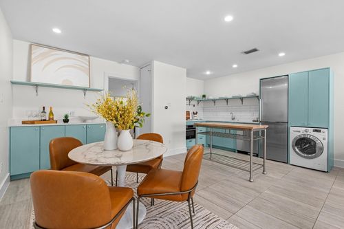 apt-206-1208 Enfield Rd, Austin, TX, 78703-4039 | Card Image