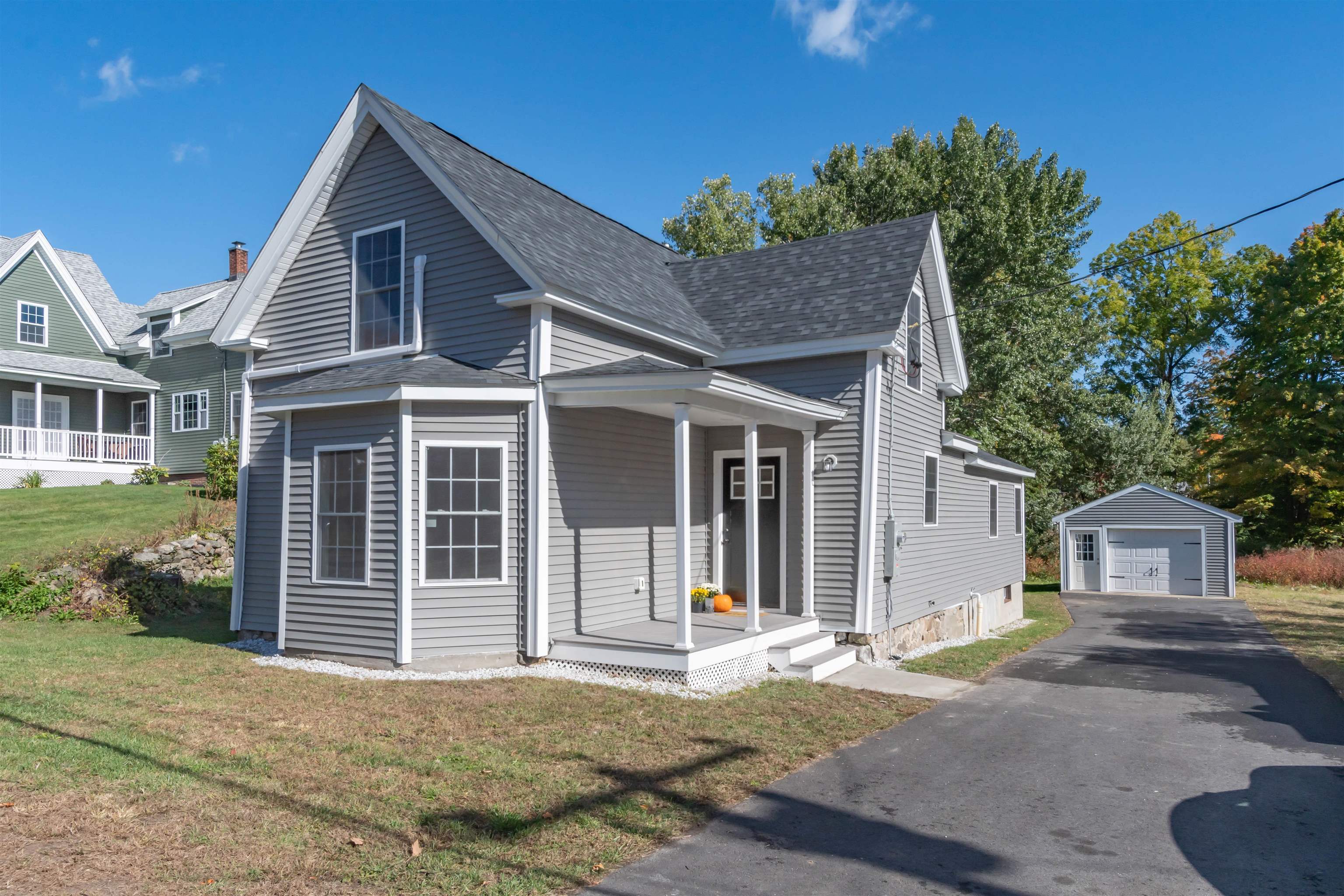 Mount Pleasant St, Derry, NH 03038