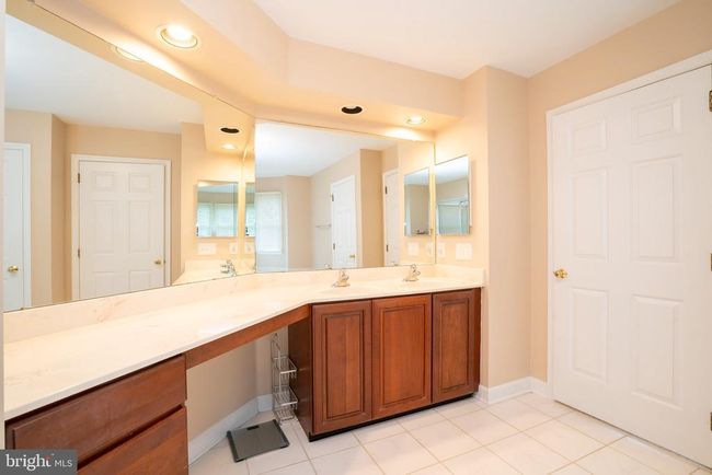 19 Shadow Dr, House other with 4 bedrooms, 3 bathrooms and null parking in PRINCETON JUNCTION NJ | Image 31