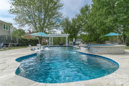 16647 Greenfarm Rd, Huntersville, NC, 28078-8294 | Card Image