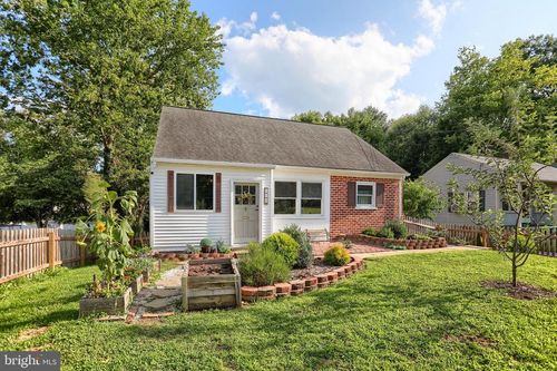 118 Elizabeth St, MILLERSVILLE, PA, 17551-1908 | Card Image