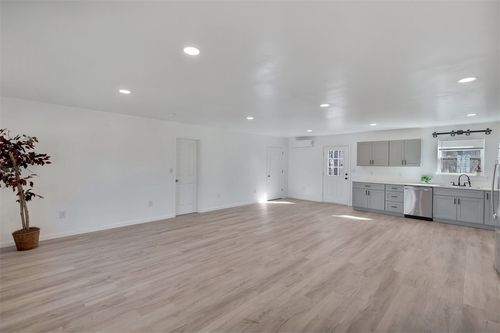 1112 Trotter Rd, Anderson, SC, 29626-6761 | Card Image