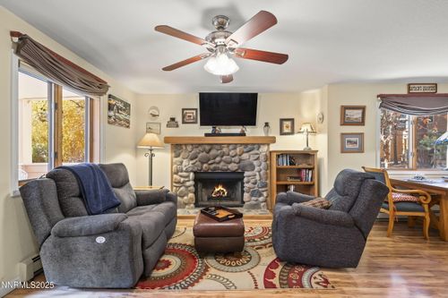 unit-221-939 Incline Way, Incline Village, NV, 89451-9373 | Card Image