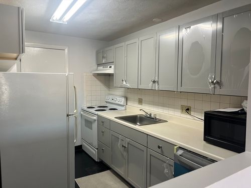 18-100 Governors Park, Winthrop, MA, 02152 | Card Image