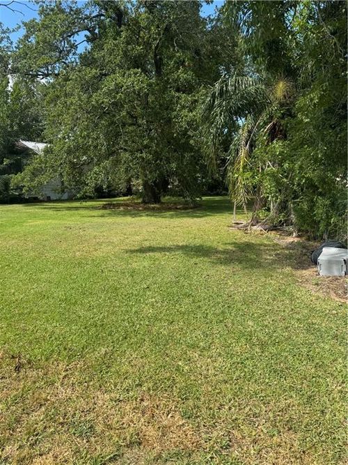 237 Bailey St, Harahan, LA, 70123-4003 | Card Image