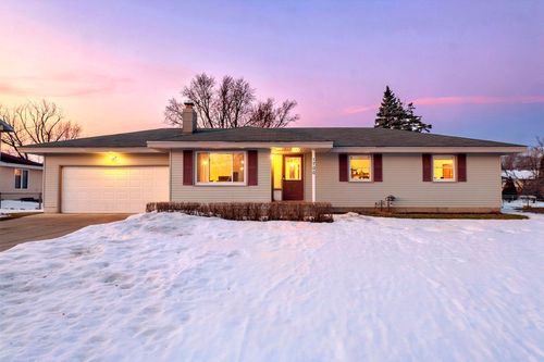 1700 72nd Ave N, Brooklyn Center, MN, 55430-1059 | Card Image