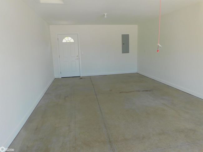 726 2 Nd Ave, Home with 2 bedrooms, 1 bathrooms and null parking in Manilla IA | Image 11