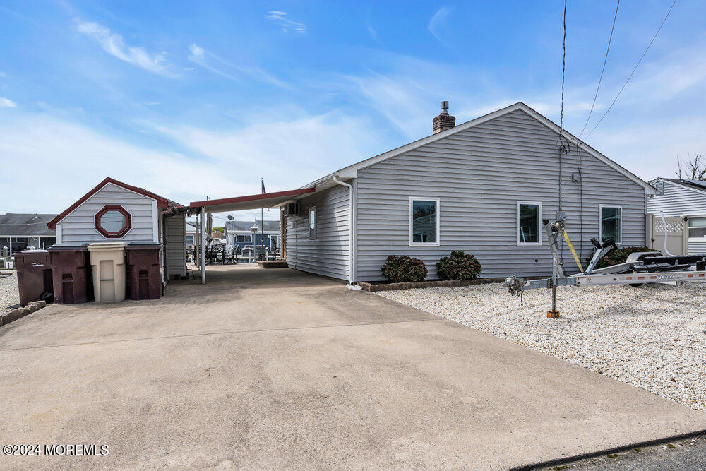 Pine Dr, Bayville, NJ 08721