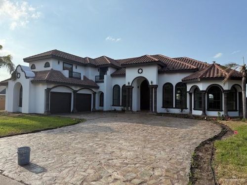 7610 Wagon Trail Dr, Mission, TX, 78572-7959 | Card Image