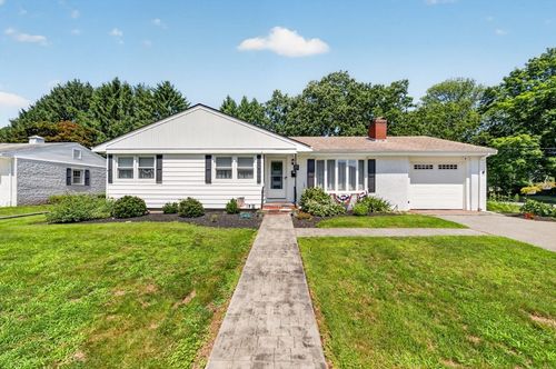 84 Evans St, Somerset, MA, 02726-4631 | Card Image
