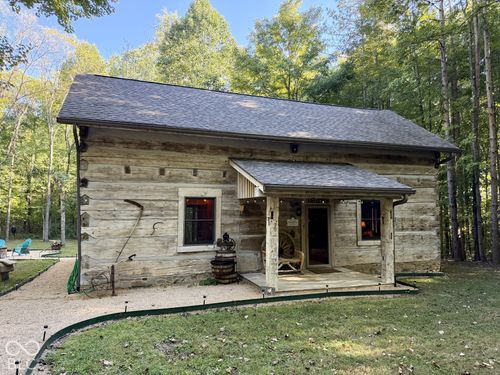 8035 N Dog Trot Ln, Morgantown, IN, 46160-8957 | Card Image