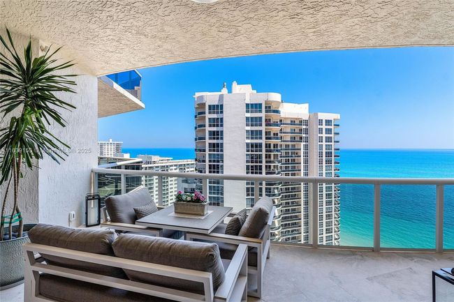 APT-2603 - 3100 N Ocean Blvd, Condo with 3 bedrooms, 3 bathrooms and null parking in Fort Lauderdale FL | Image 34