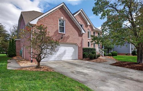 823 Keeling Dr, Chesapeake, VA, 23322-6203 | Card Image