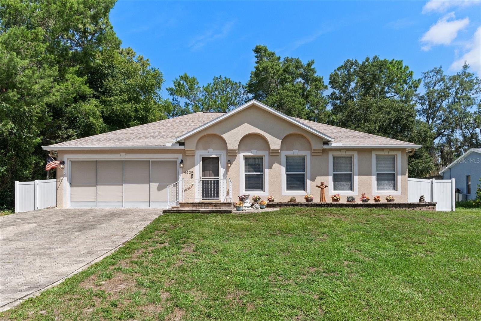 Castle Ave, Spring Hill, FL 34609