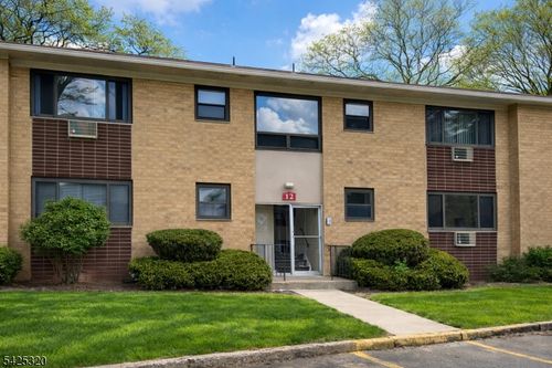 12a-401 Us Highway 22, North Plainfield, NJ, 07060-3811 | Card Image