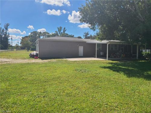 2463 Laurel Ln, NORTH FORT MYERS, FL, 33917-2401 | Card Image